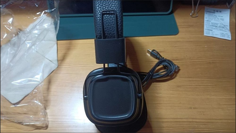 Беспроводные наушники