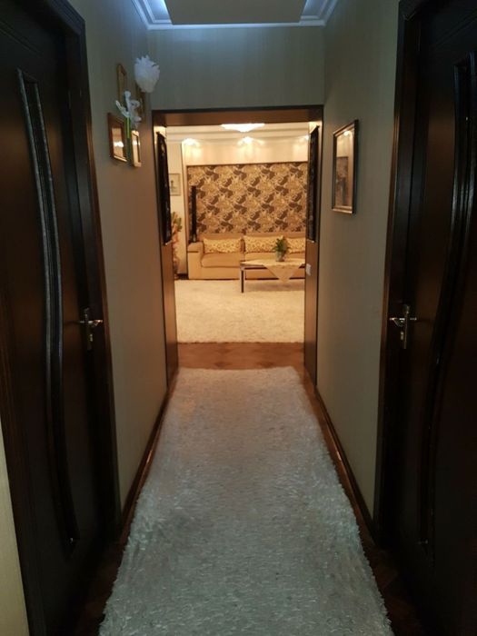 Продаётся 4-х комнатная квартира Ц-2.  4/3/9. СРОЧНО!  СВОЯ