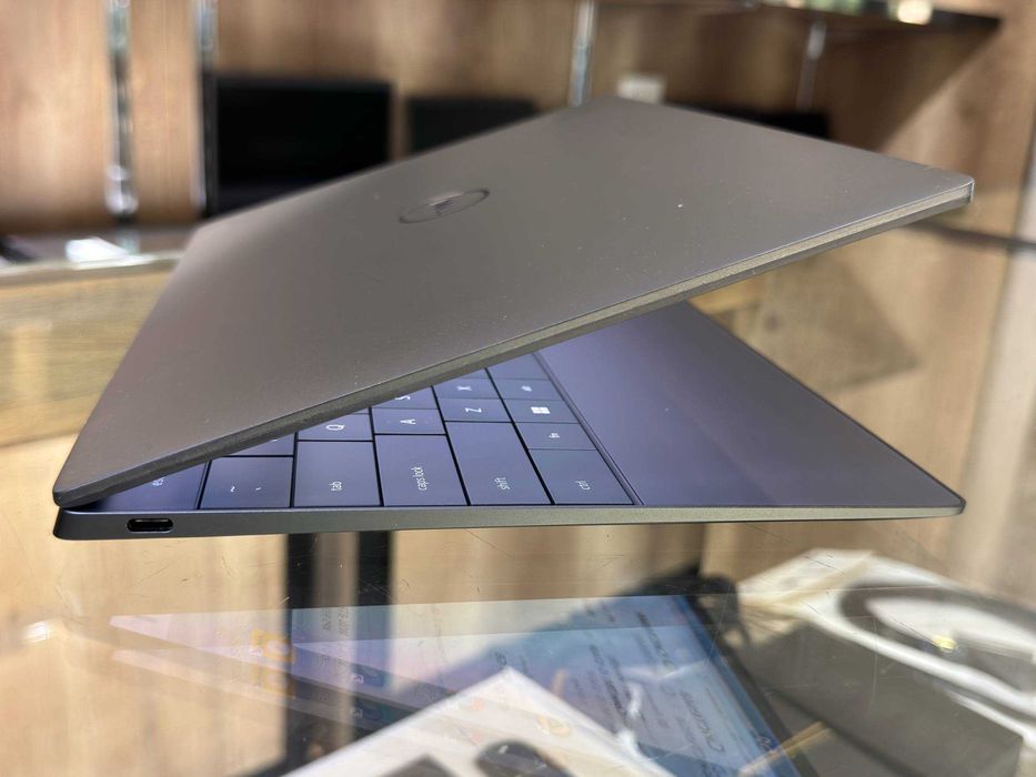 DELL XPS 13 9320 Core i5-1240P RAM 16 Gb ddr5 ssd512 Сенсорный 3.5K