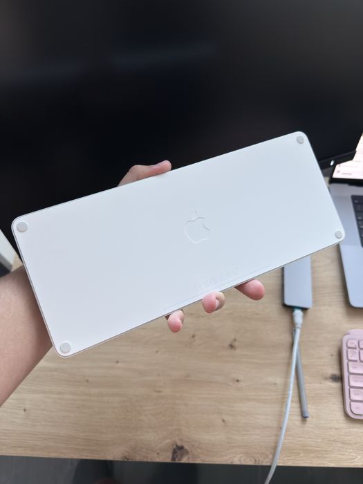 tastatură Apple Magic Keyboard (2024) Type C, ca nouă