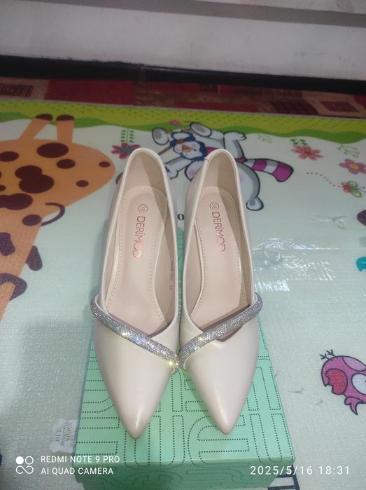 Туфли женьский..