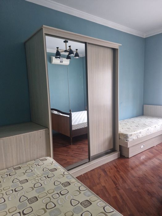 Спальный встроенный гарнитур