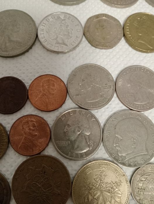 Am multe monezi vechi din mai multe țări europene