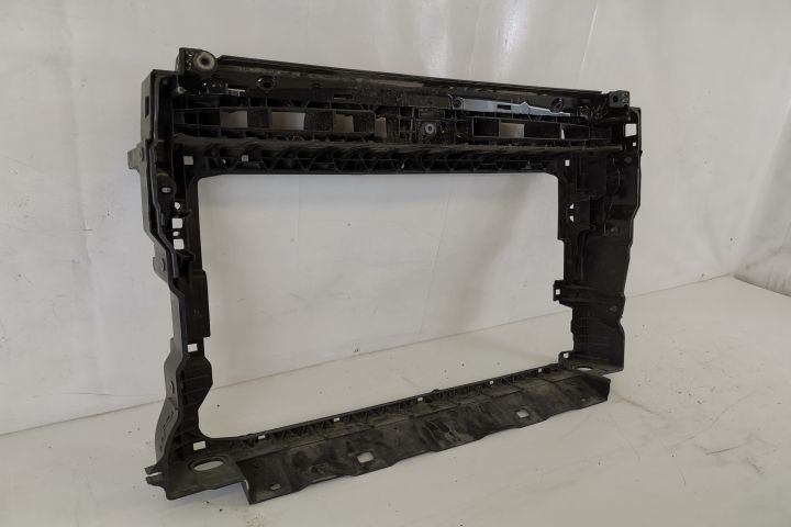 Оригинален теглич в добро състояние Сеат Тарако / Seat Tarraco [Превед