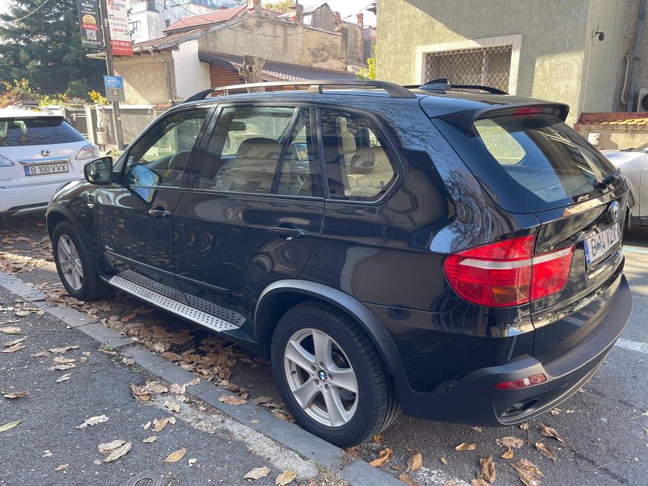 BMW X5 3.0sd Bi-Turbo 286CP 2008 Unic Proprietar 201.220 km AWD Pachet Sport Adaptive Drive Trapa panoramica Piele Preț 11400 $ negociabil. Sună acum!