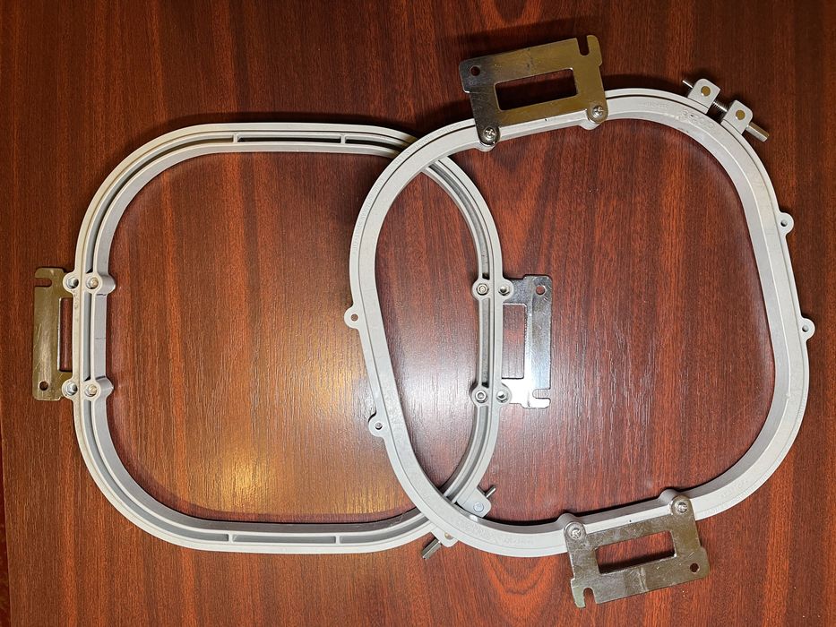 Mașină de brodat industrială Brother BE-1201B-AC – 12 ace + Gherghef șepci