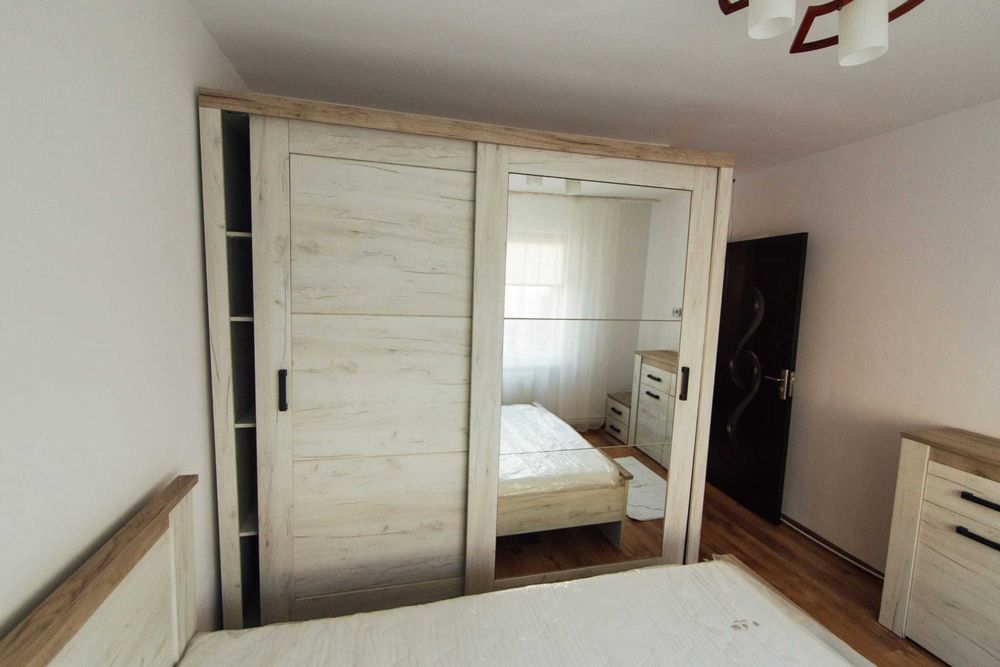 Inchiriez apartament cu 2 camere  ÎN TUDOR , strada Sîrguintei