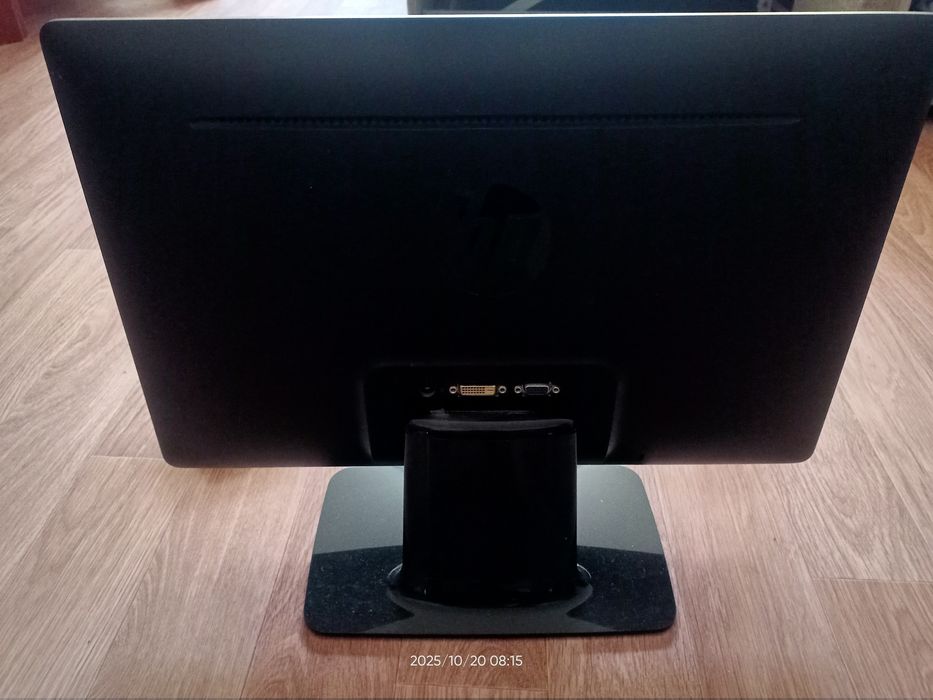 Монитор бренда HP