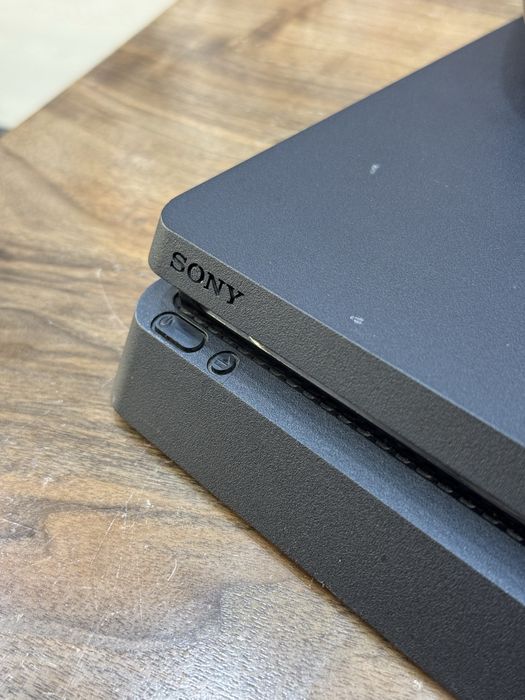 PS4 Slim + Samsung televizor sotiladi