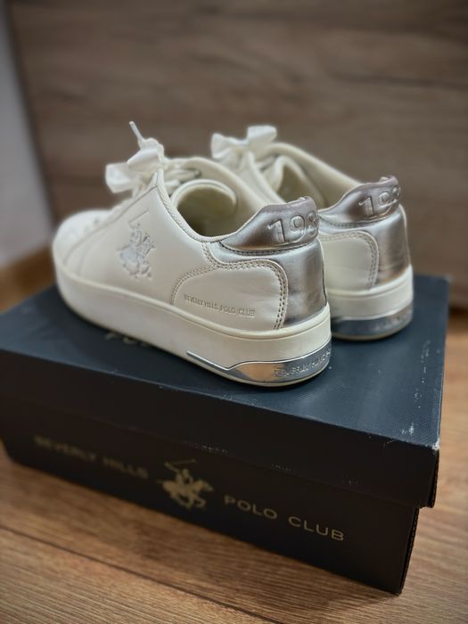 Adidasi Polo, albi , casual