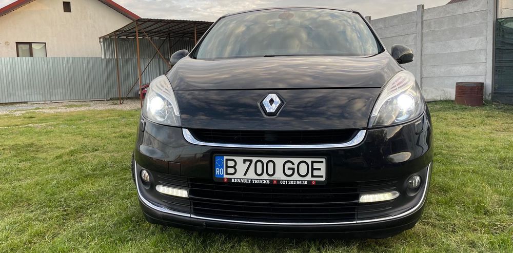 Renault Grand Scenic 7 Locuri 1,6 Dci 130 Cai
