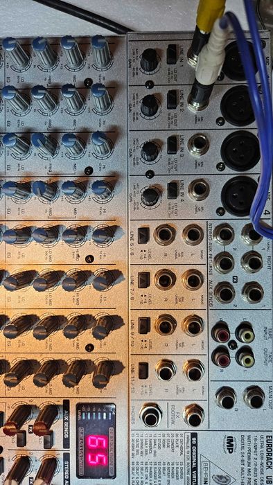 Behringer UB1622FX-PRO