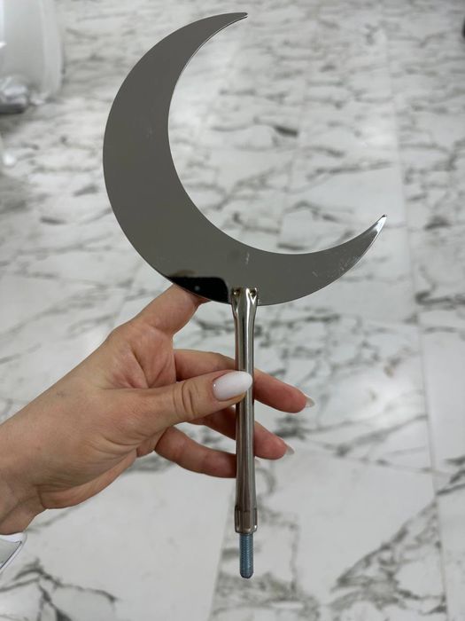 Полумесяц на могилы