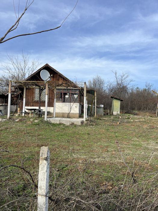 Вила в местност Нежовец Плевен