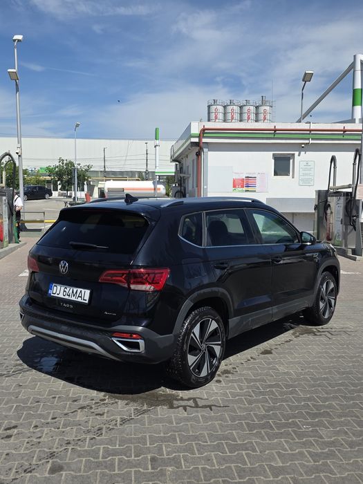Volkswagen t roc taos