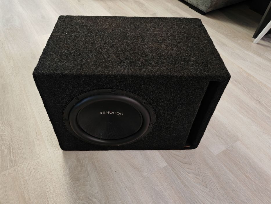 Kenwood  RMS 400W 12" + усилвател  Kenwood 600W