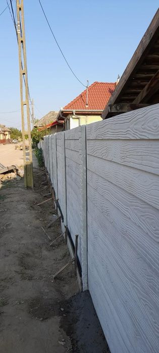 Firma producătoare de placi și stapli de gard din placi de beton