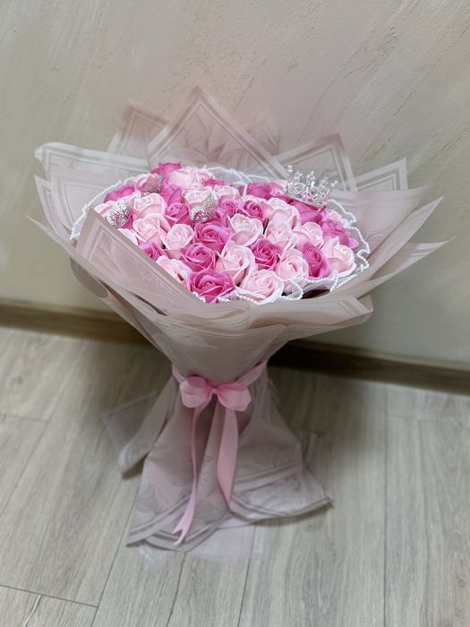 Уникални сапунени букети – ръчна изработка и стилна аранжировка