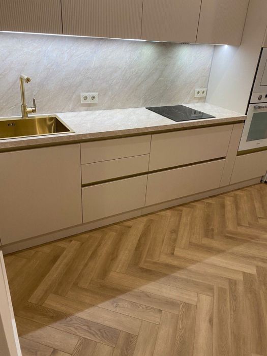 Кухонные гарнитуры с подсветкой