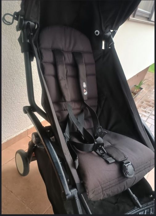 Cărucior bebelusii Baby Zen Yoyo