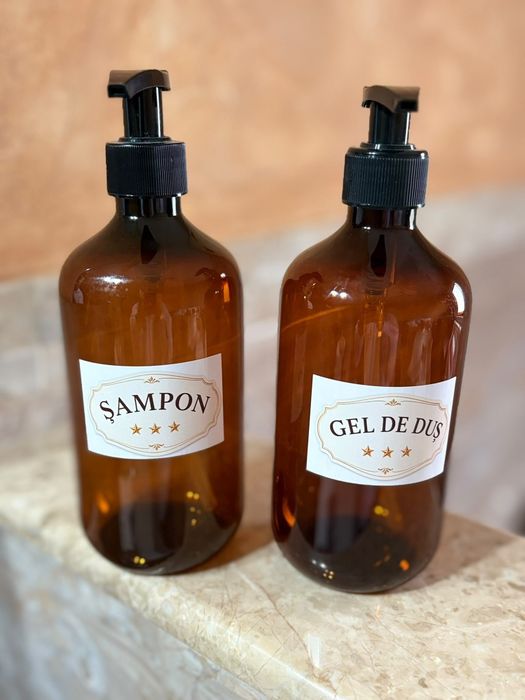 Set personalizat sampon și gel de dus
