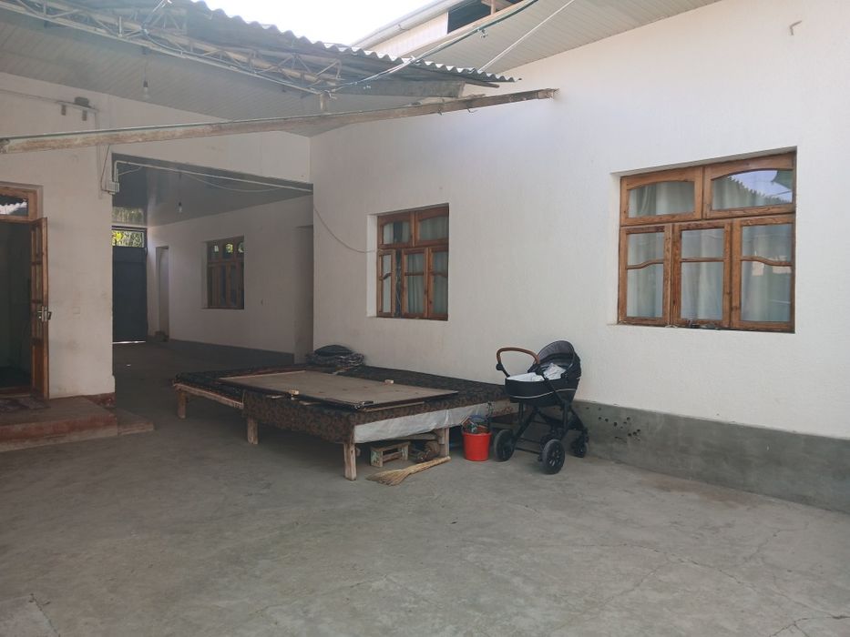 Zangi ota tumani Qaxramon Maxalada 6.25 sotik 130000$