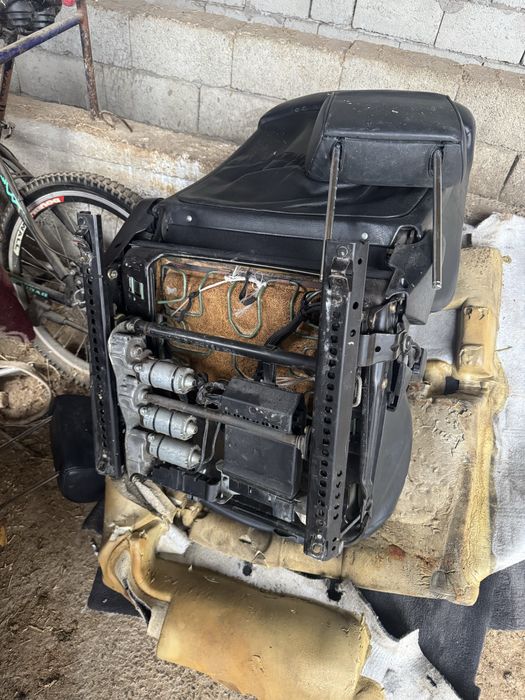 сиденья мерседес 210