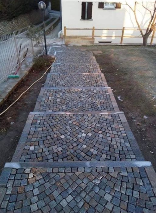 Piatra cubică nouă ANDEZIT.  Livrare și montaj oriunde în Țară