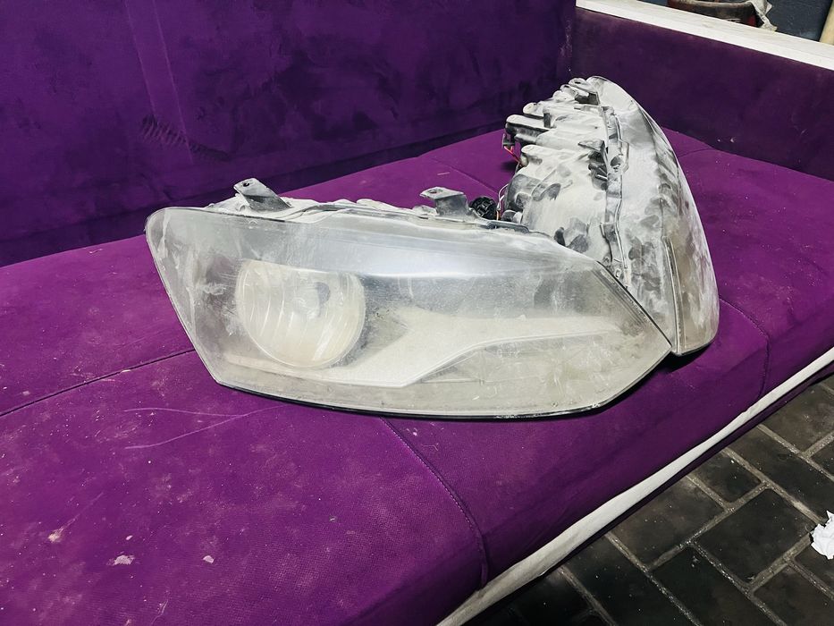 Комплекты фары от поло