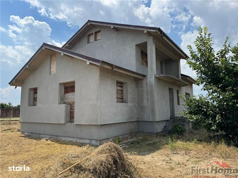 Casa P+1 la rosu (caramida) de vanzare in Golesti