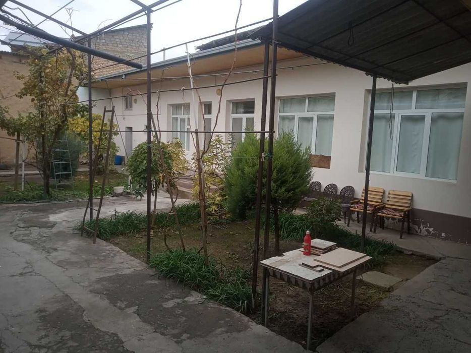 Олмазор туманида ховли уй-жой сотилади РЕМОНТ БОР