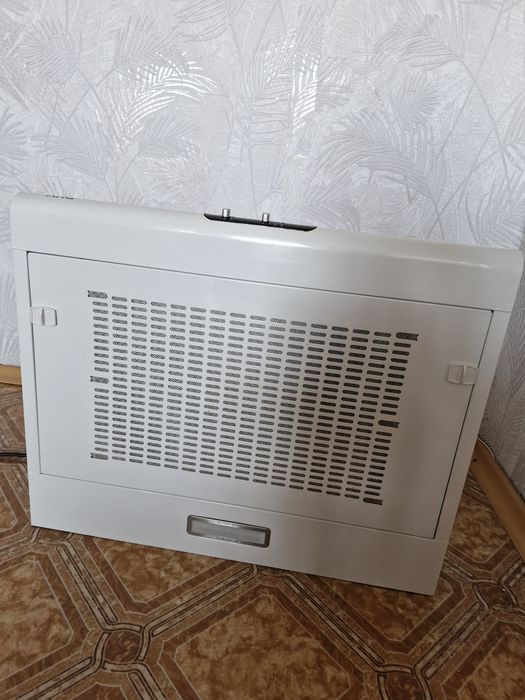 Продам вытяжку ARG НОВАЯ