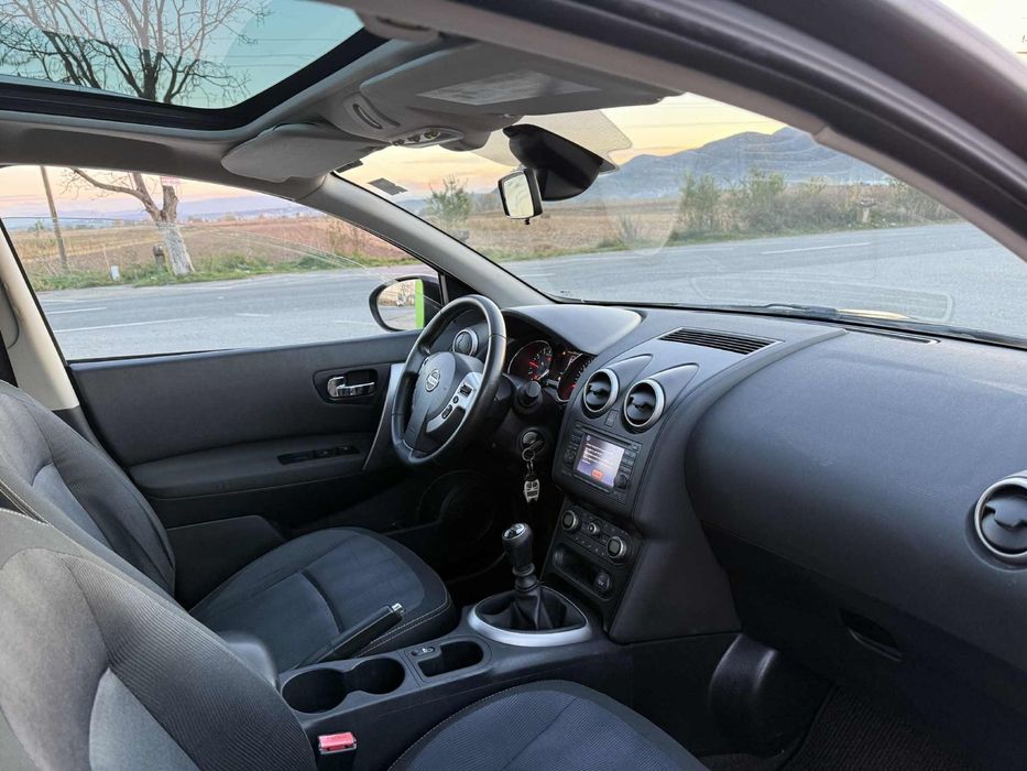Nissan Qasqai +2 Tekna 7 locuri 1.6 benzina provinienta Germania
