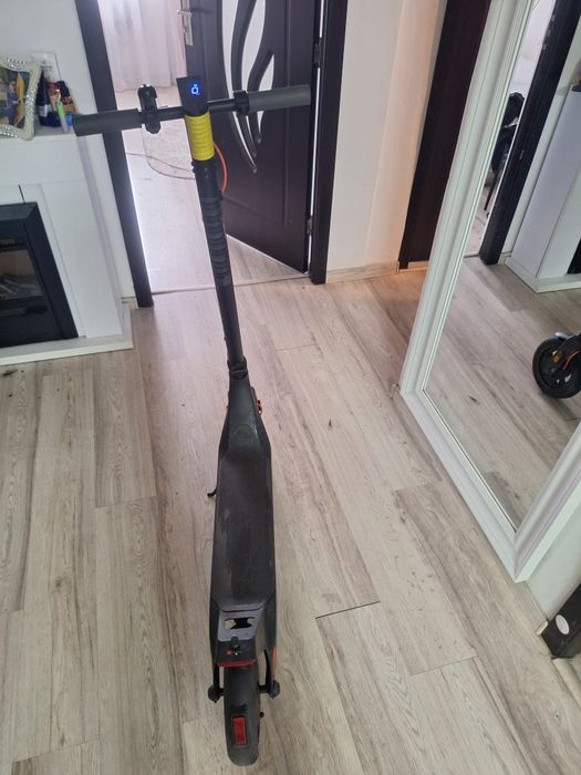 Trotineta electric xiaomi 4 lite