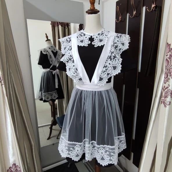 Школьное и базовое платье