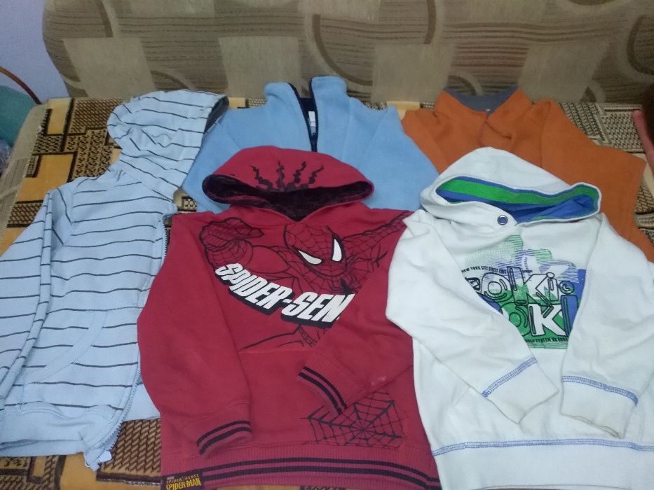 Толстовки на мальчика