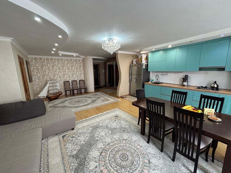 Продам квартиру 3х ком