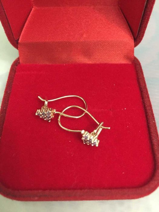 Детские серёжки со стразами