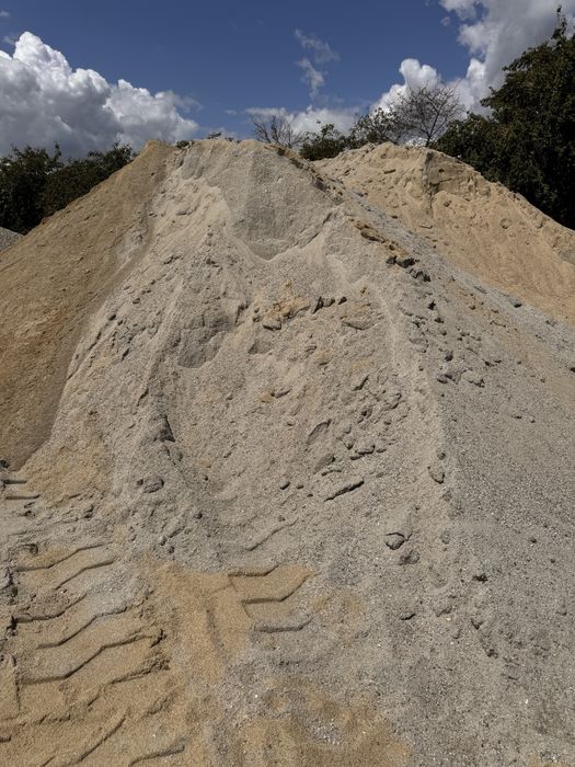 Piatra concasata/ nisip natural / margaritar