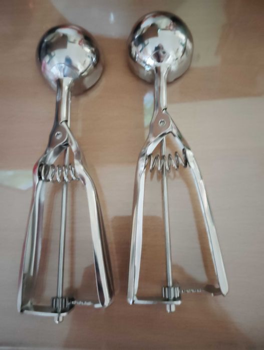 Сет от две лъжици за сладолед