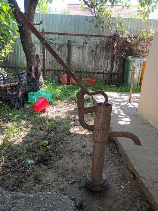 Pompa de scos apa manuala, detin 2 bucăți