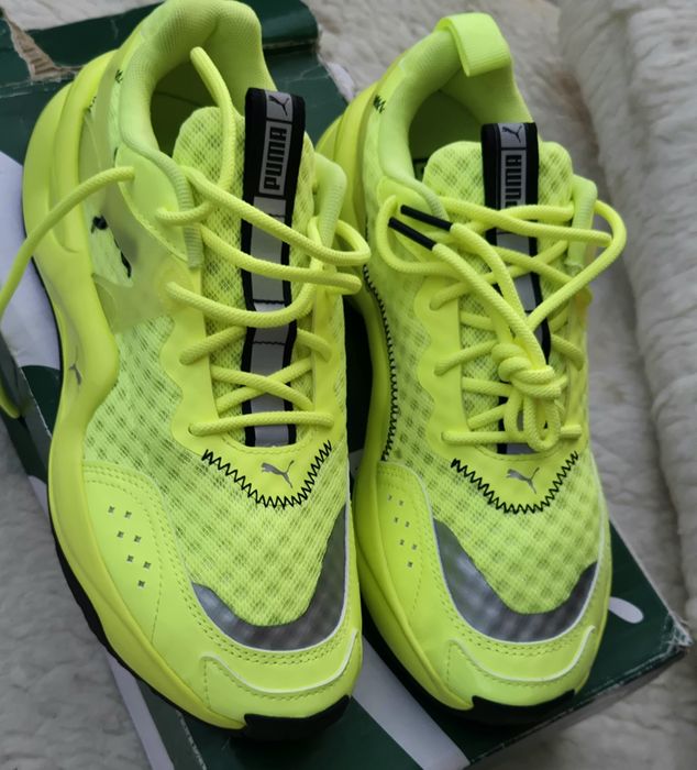 Puma оригинални дамски сникърси нови с оригиналната си кутия 38 номер