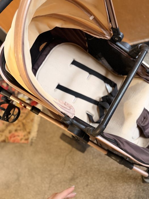 Carut 2 in 1 foarte putin folosit