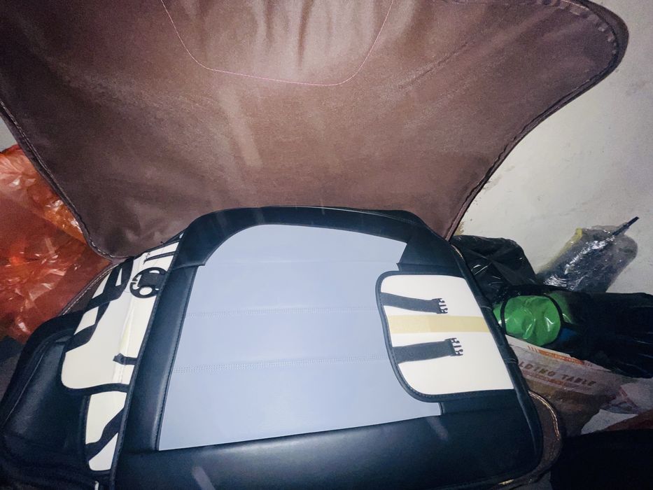 Чехлы Уневерсальные