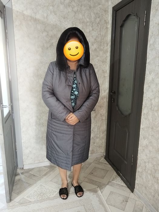 Продам куртку  зимню