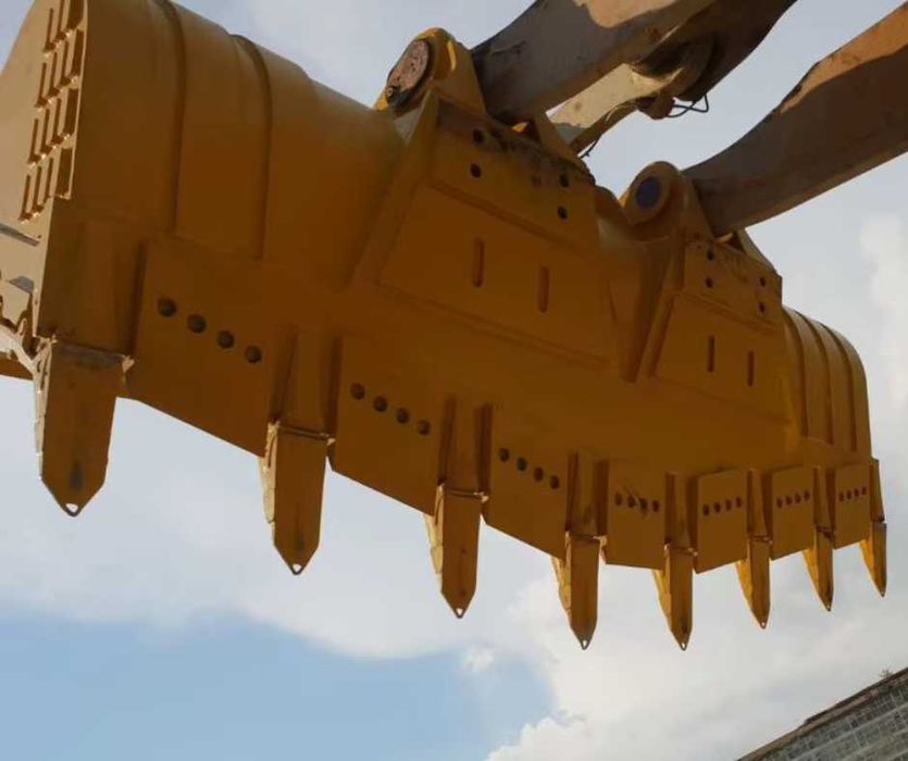 Производство и възстановяване на кофи за багери до 300 тона