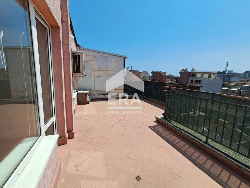 Продава се Двустаен апартамент в Варна, Базар Левски - 83 кв.м за 1855 €/кв.м - Снимка #9