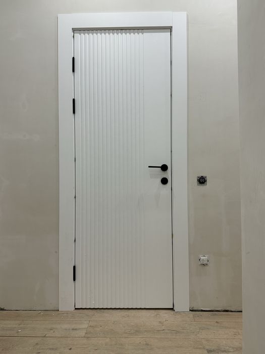 Установка межкомнатных дверей