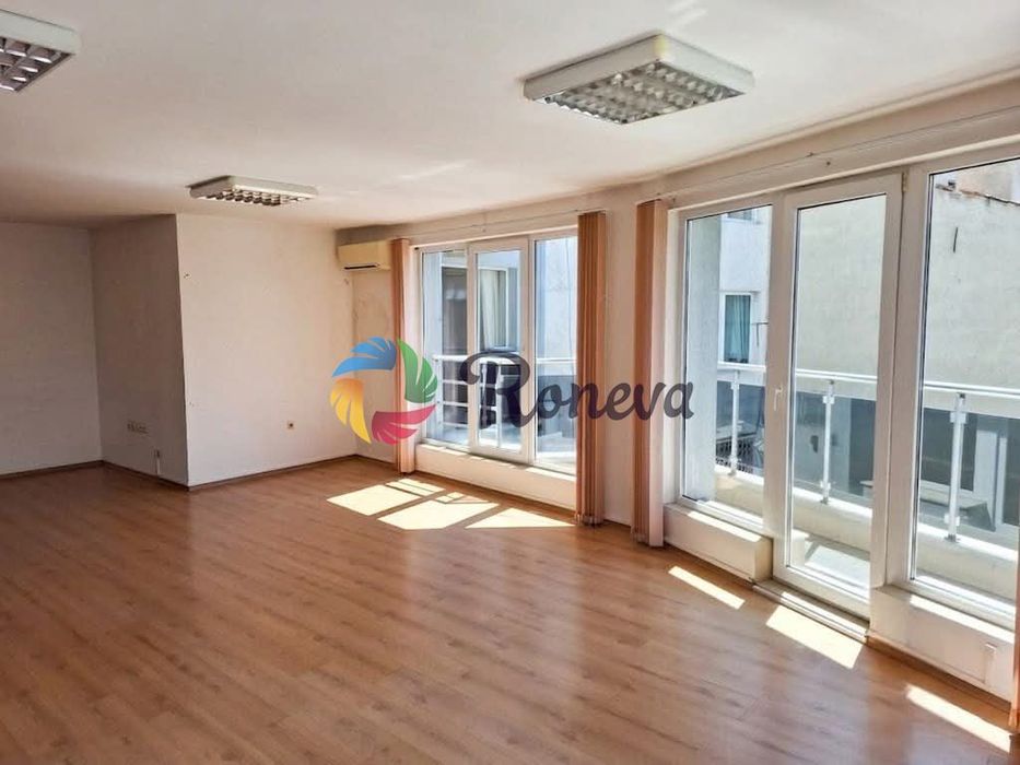 Офис в Варна-Гръцка махала площ 87 цена 730
