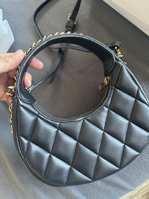 Продам сумочку женскую LYN